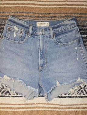 Abercrombie & Fitch blue denim shorts High Rise Mom